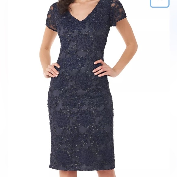 NWT JS Collections Fancy Formal Embroidered Beaded Cocktail Dress Navy Size 4